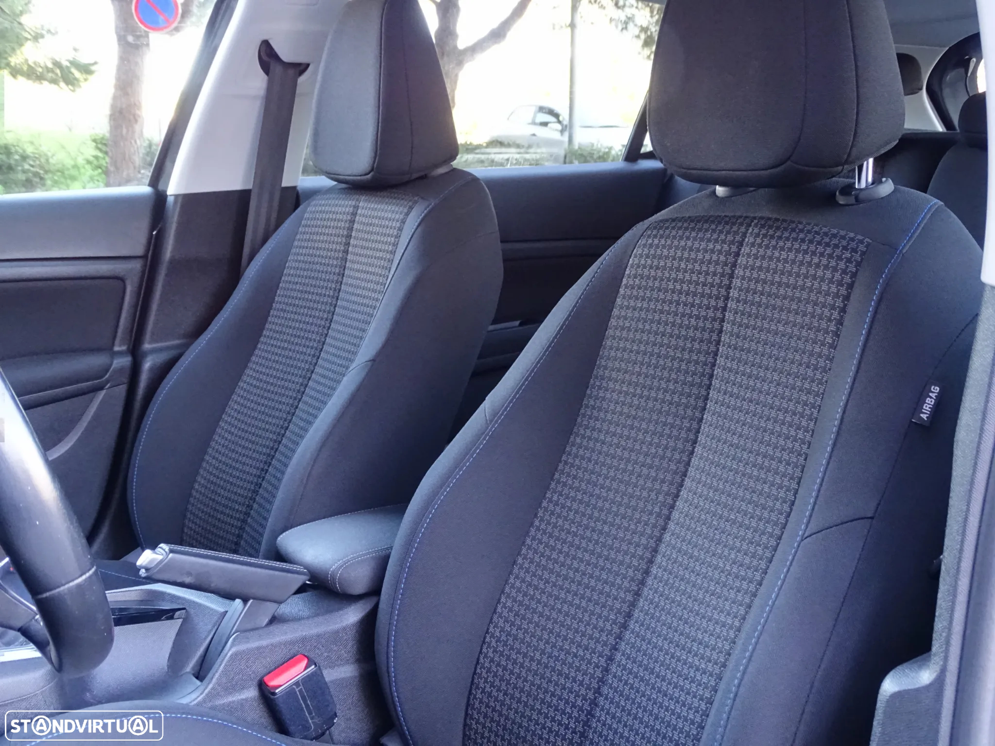 Peugeot 308 1.5 BlueHDi Style - 6