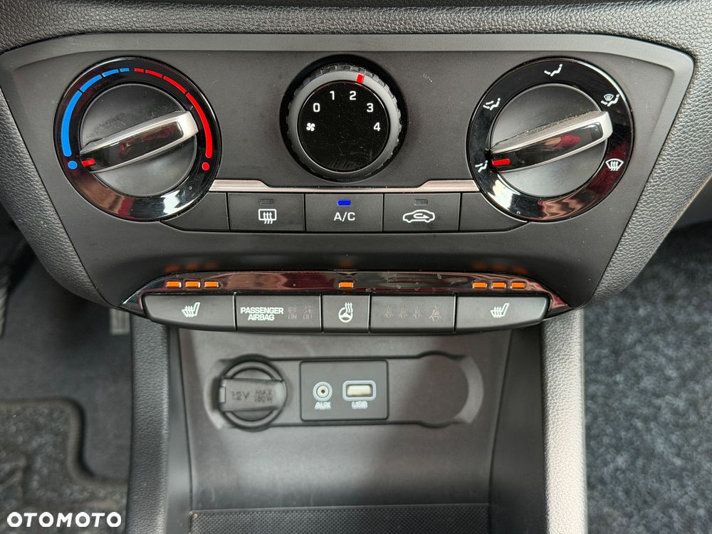 Hyundai i20 blue 1.0 T-GDI Passion Plus - 18