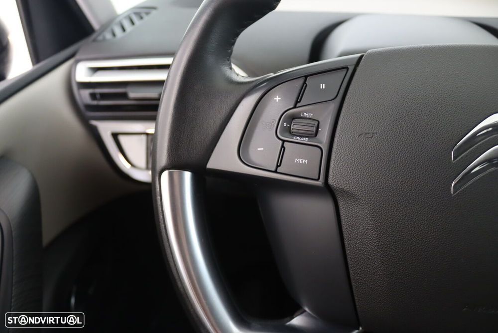 Citroën C4 Grand Picasso - 12