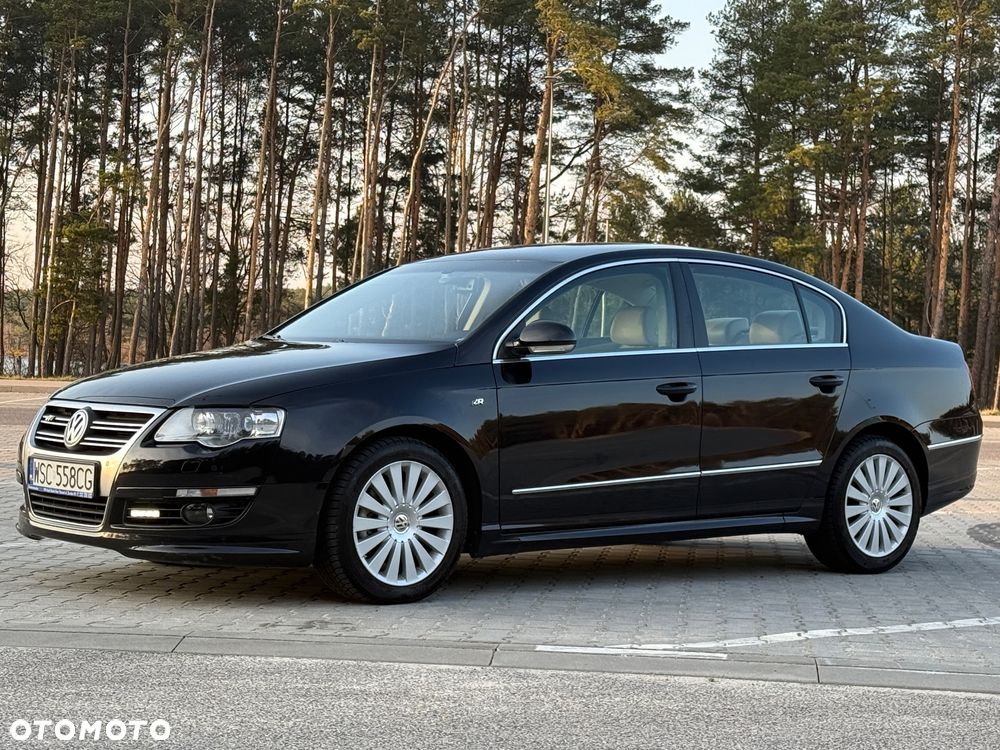 Volkswagen Passat 2.0 TDI Highline DSG - 2