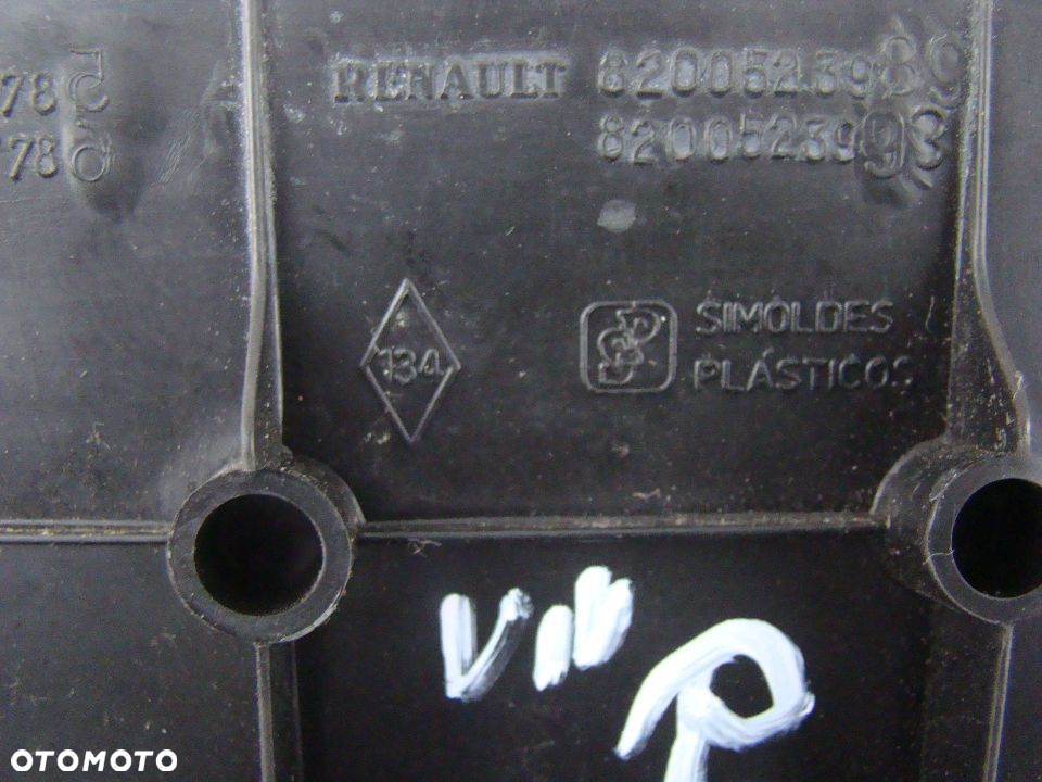 Schodek prawy podest osłona stopnia plastik Opel Vivaro Renault Trafic EU - 6