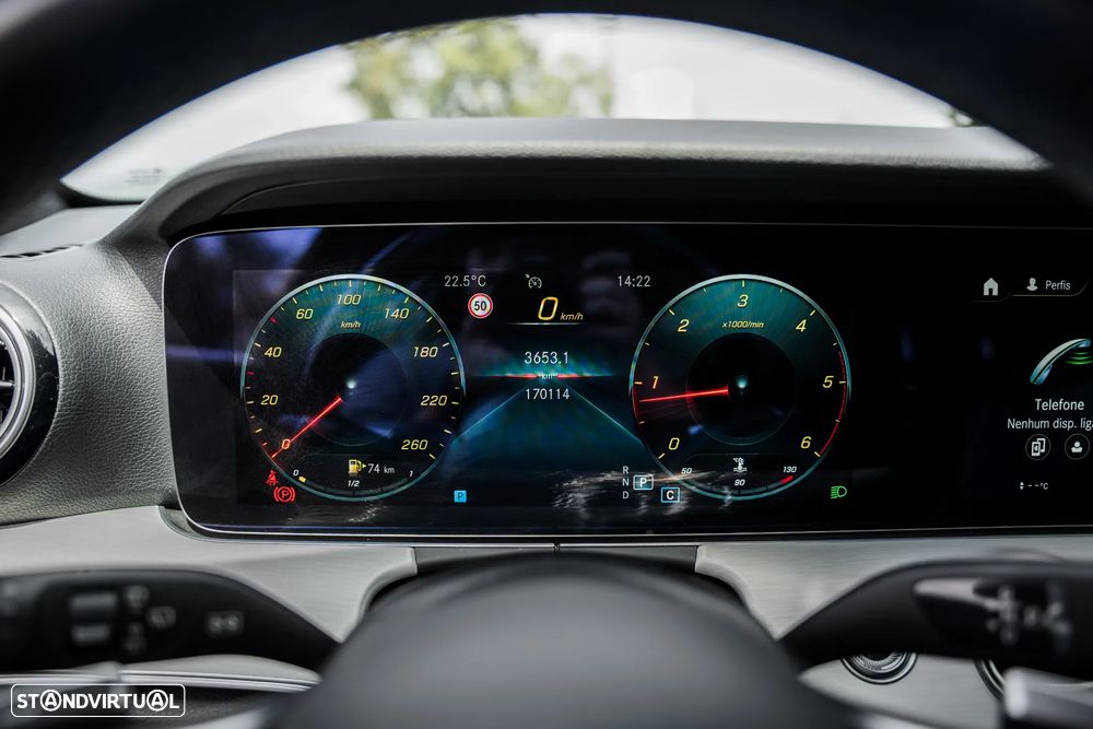 Mercedes-Benz E 200 d Avantgarde - 36