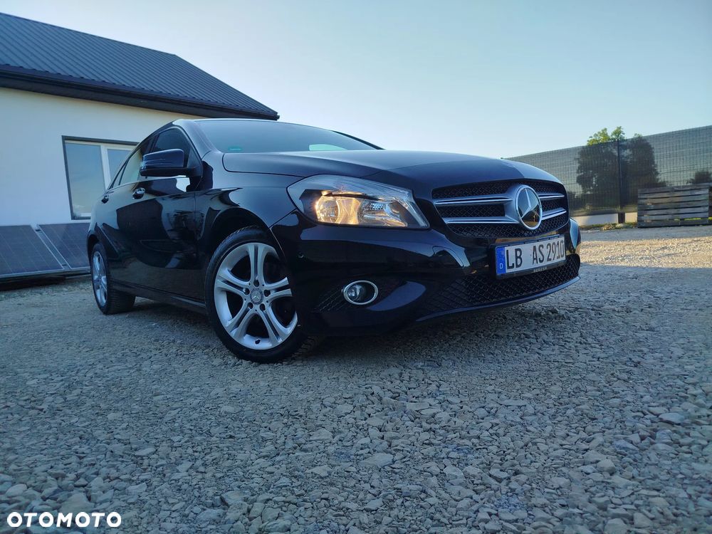 Mercedes-Benz Klasa A 180 (BlueEFFICIENCY) Urban - 3