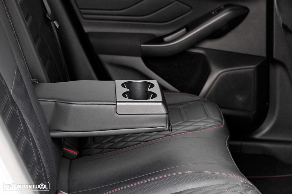 Ford Focus 1.0 EcoBoost MHEV ST-Line X Aut. - 17