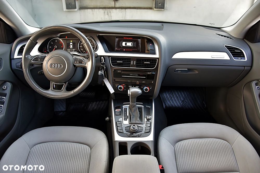 Audi A4 Avant 2.0 TDI Quattro S tronic - 16