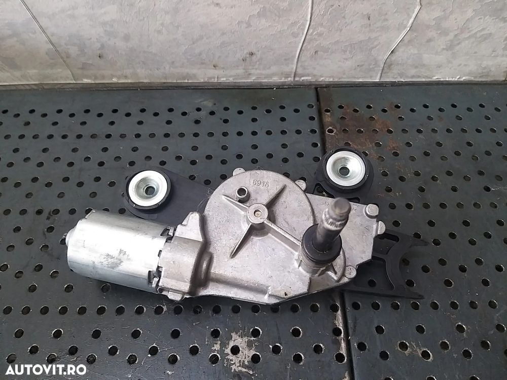 Motoras stergator haion ford fiesta 6 cb1 ccn 0390201215 8a61a17k441ad - 2