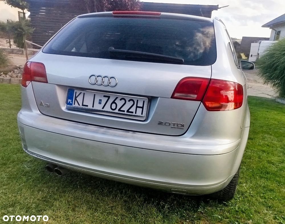 Audi A3 Sportback 2.0 TDI DPF quattro Ambition - 13