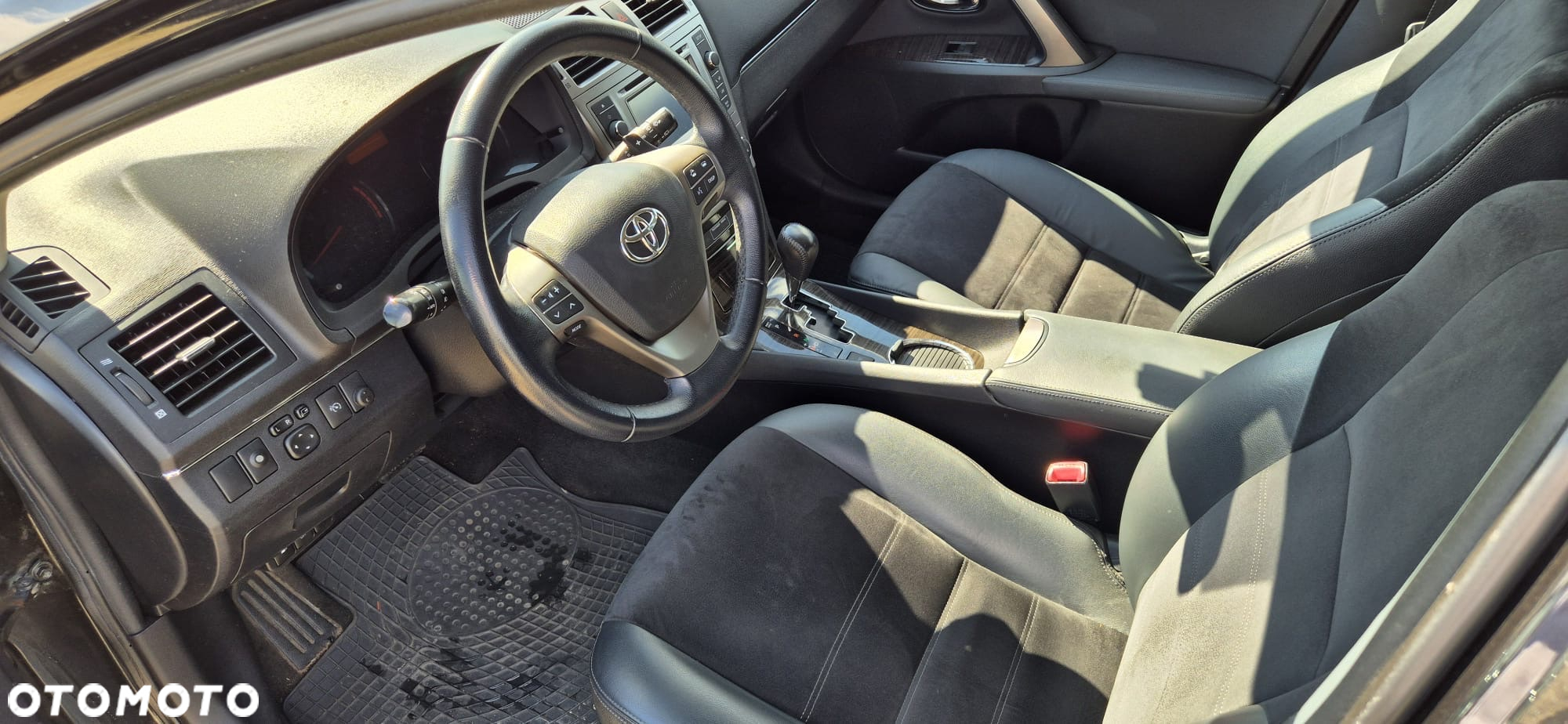 Toyota Avensis 2.2 D-CAT Prestige - 4