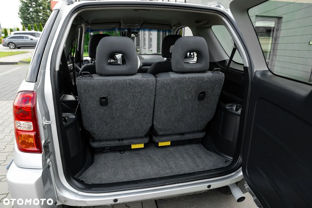 Toyota RAV4 4x2 Edition - 15