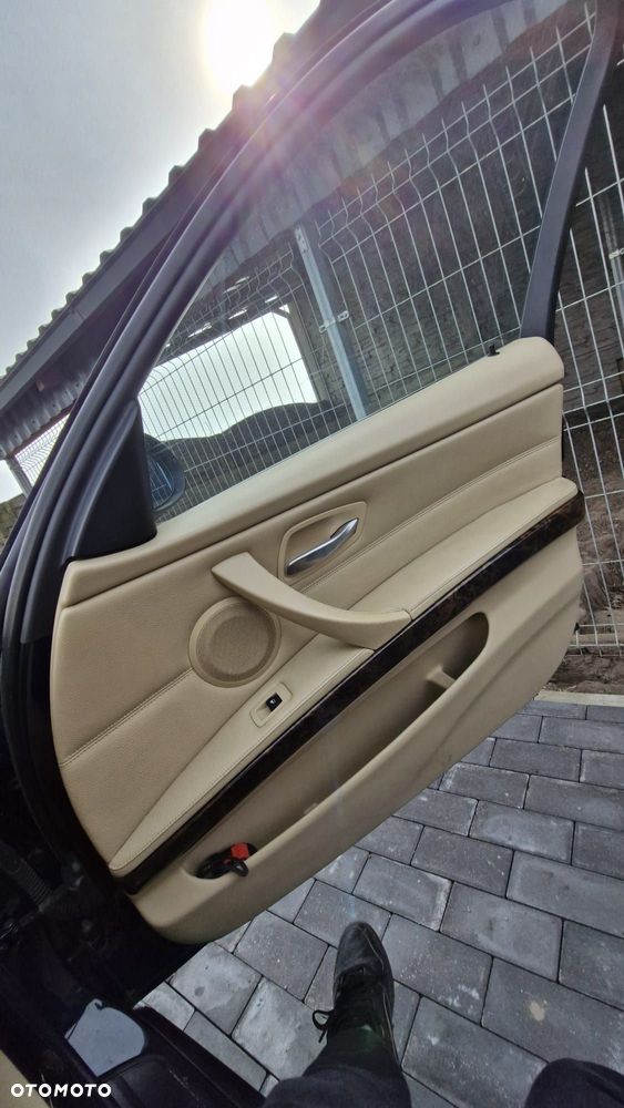 BMW Seria 3 325d DPF - 9