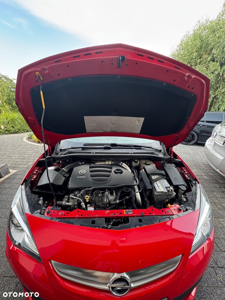 Opel Astra OPC Start/Stop - 9