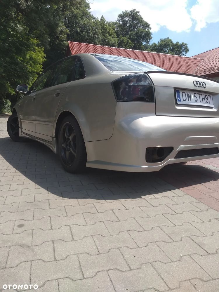 Audi A4 Limousine 2 - 8