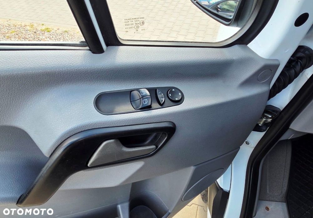 Mercedes-Benz Sprinter 210 CDI - 13
