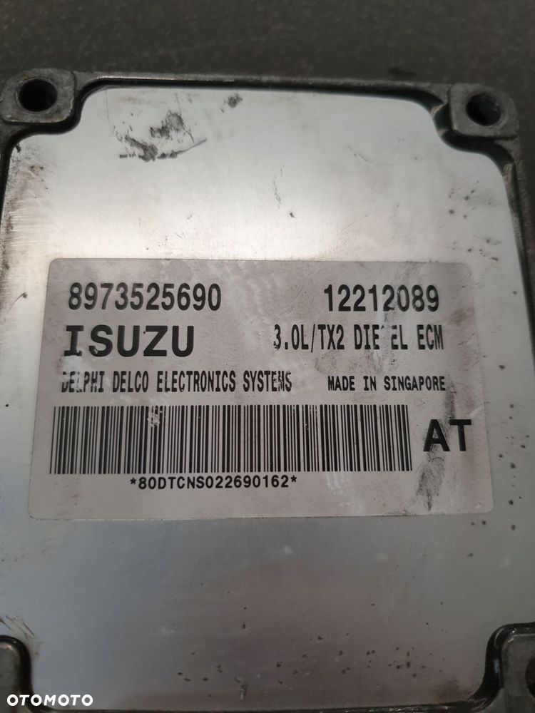 STEROWNIK SILNIKA 3.0 TD ISUZU D-MAX 8973525690 - 2