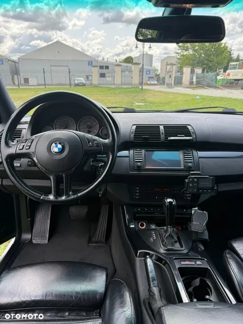 BMW X5 4.6is - 10