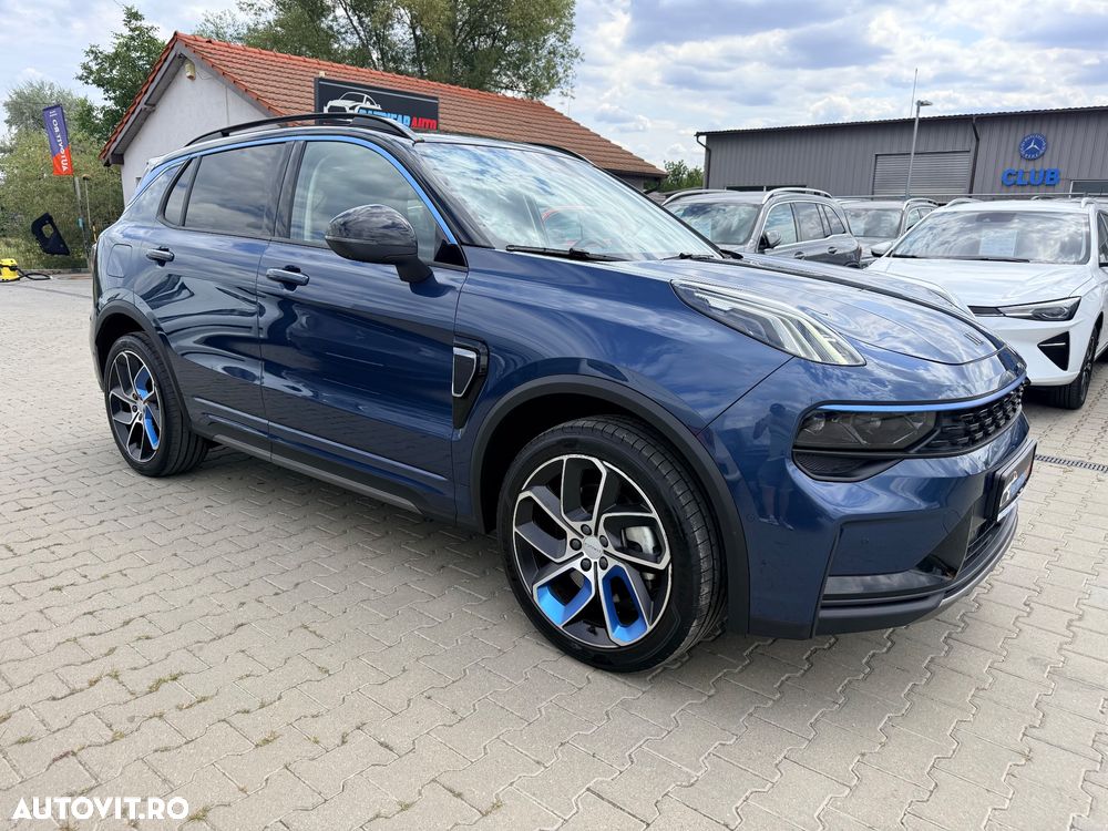 Lynk&Co 01 - 8