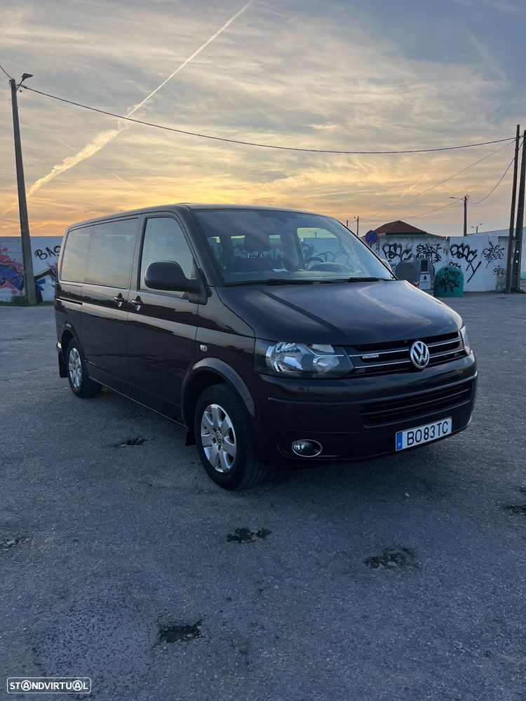 VW Multivan 2.0 TDi 114 Confortline Longa BlueMotion - 1