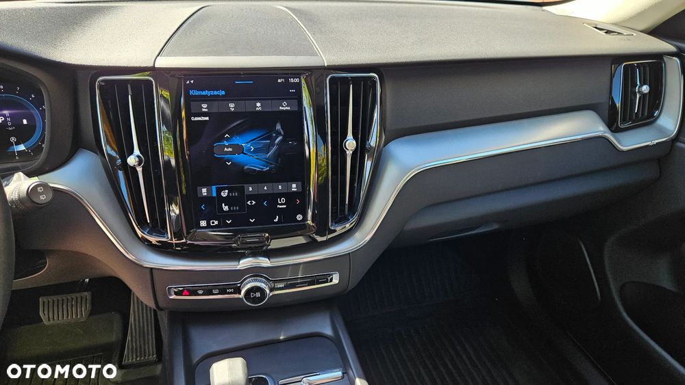Volvo XC 60 - 33