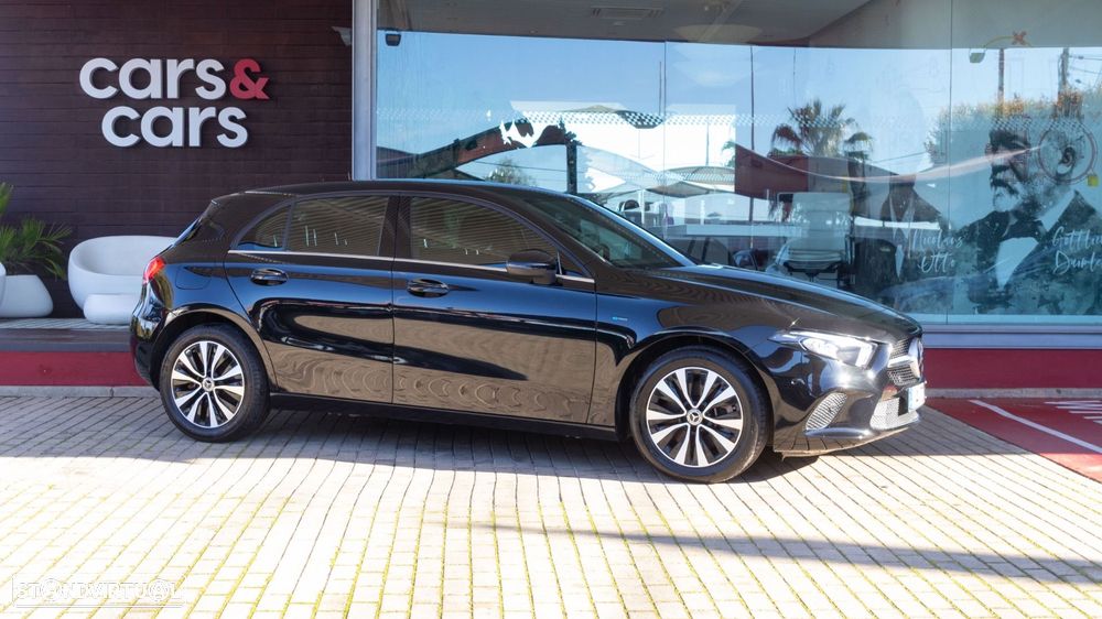 Mercedes-Benz A 250 e Style Plus - 1