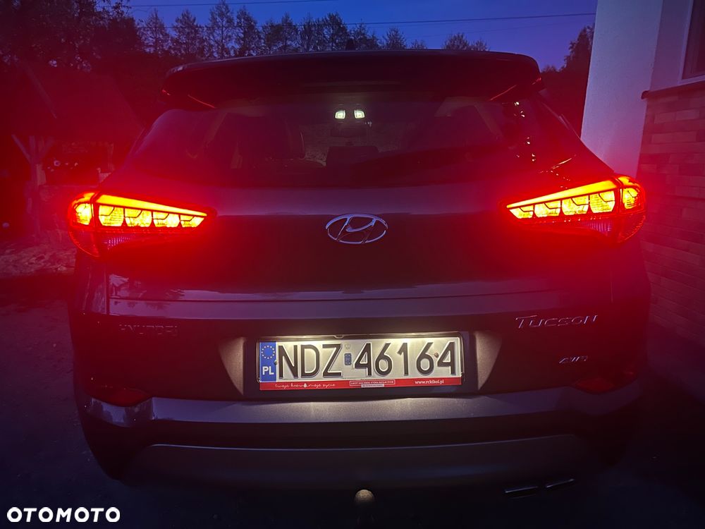 Hyundai Tucson 2.0 CRDI Comfort 4WD - 35