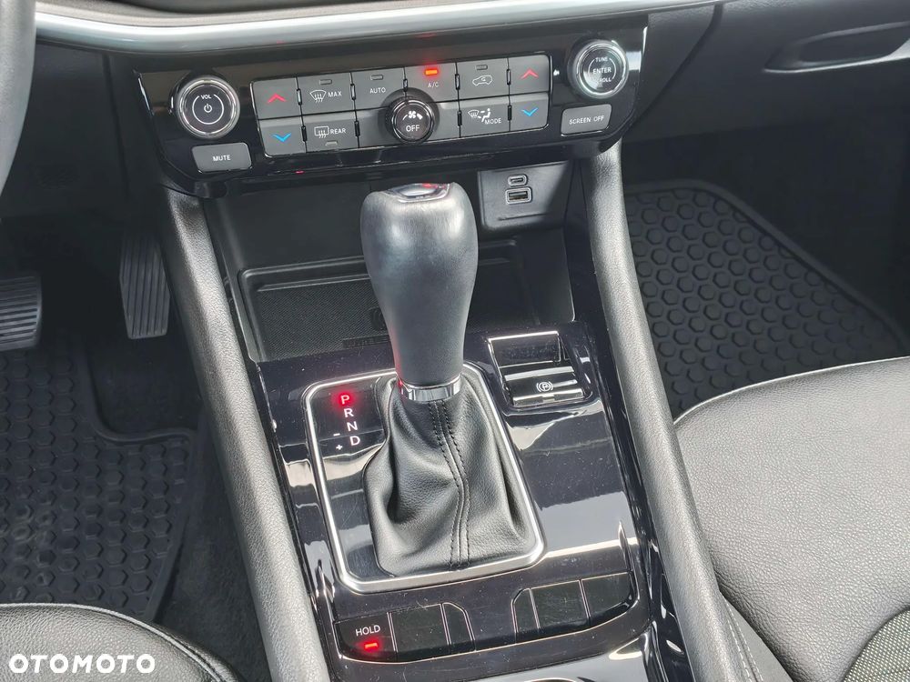 Jeep Compass 1.5 T4 mHEV Limited FWD S&S DCT - 15