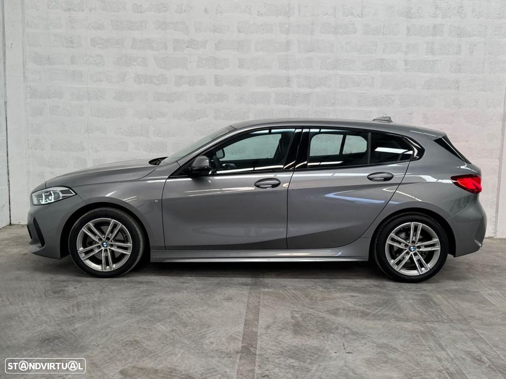 BMW 116 d Pack Desportivo M - 9