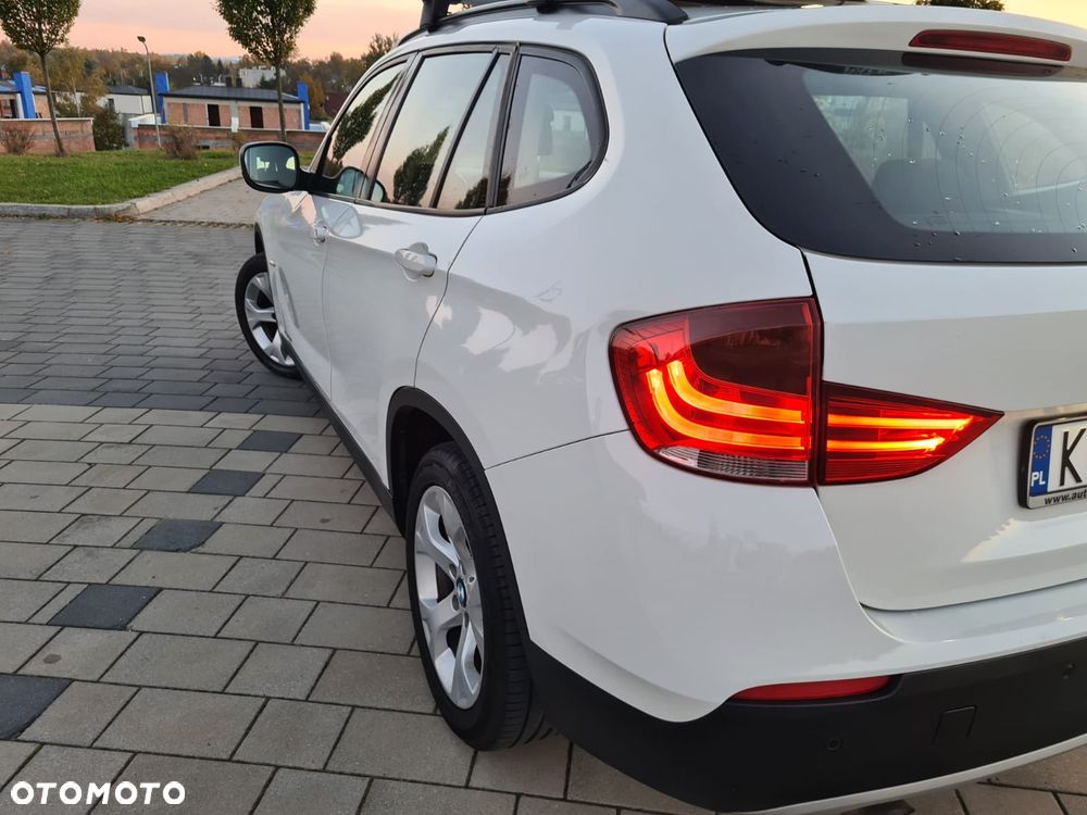 BMW X1 sDrive20d - 12