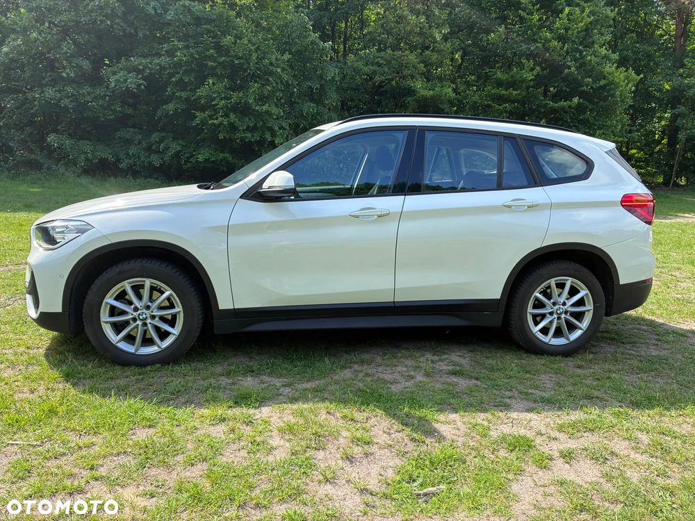 BMW X1 sDrive18i Advantage - 9