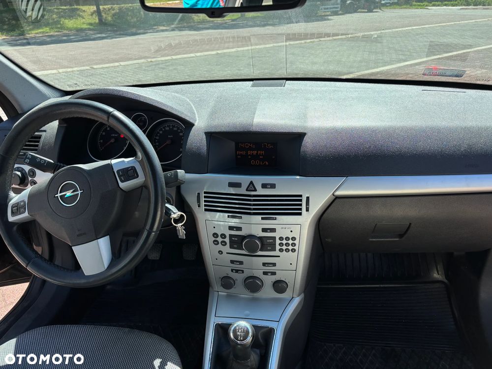 Opel Astra 1.4 Selection - 9