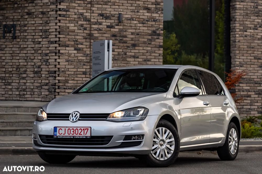 Volkswagen Golf 1.6 TDI BlueMotion Technology Cup - 9