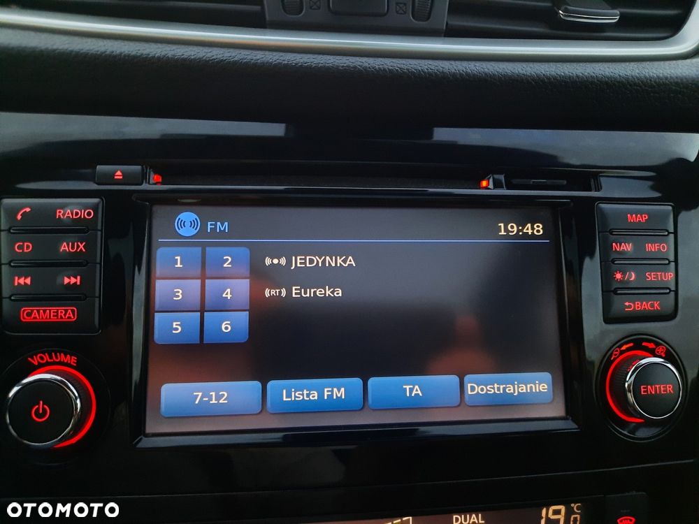 Nissan Qashqai 1.2 DIG-T Xtronic TEKNA - 33