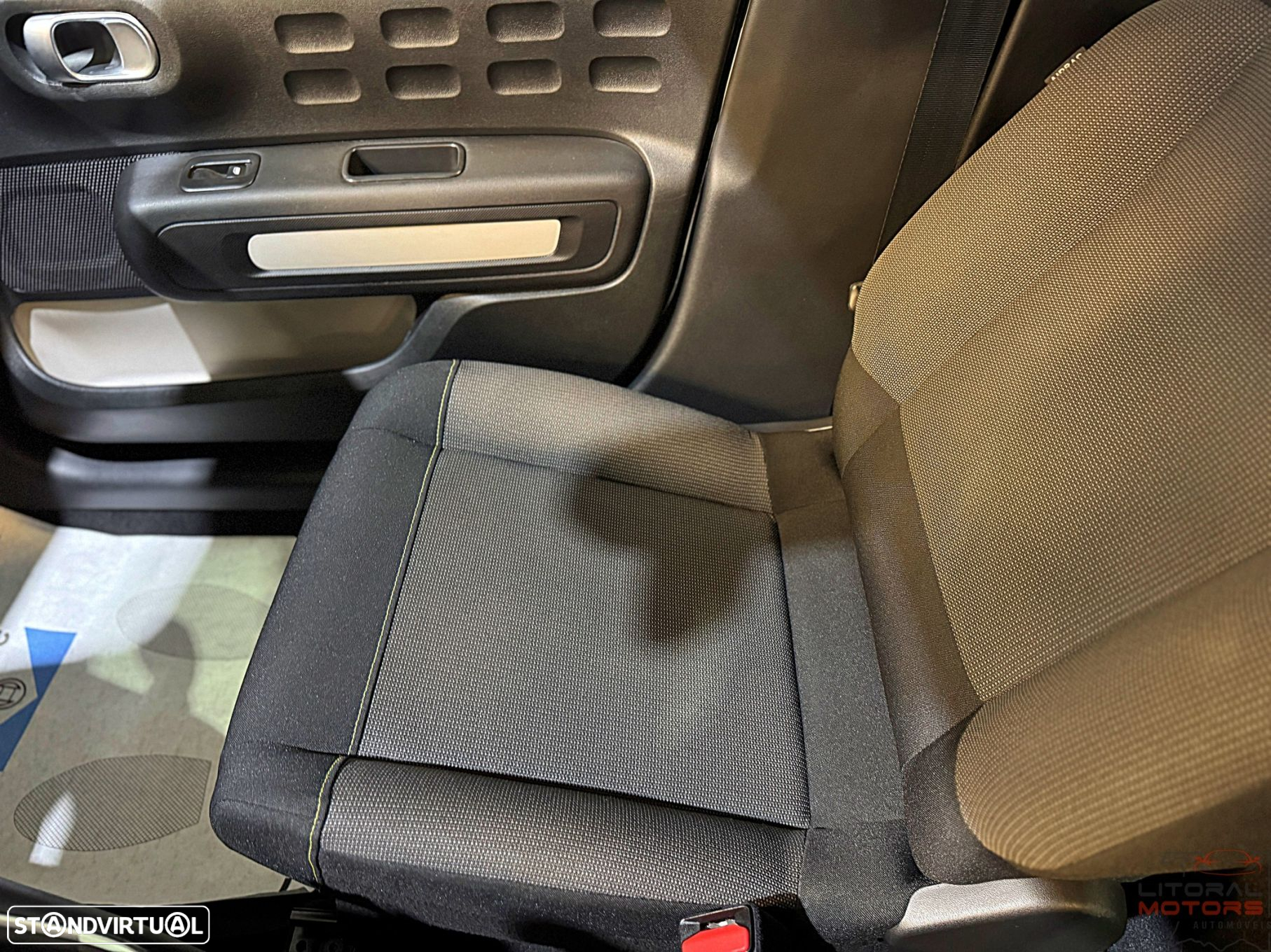 Citroën C3 1.2 PureTech C-Series - 20