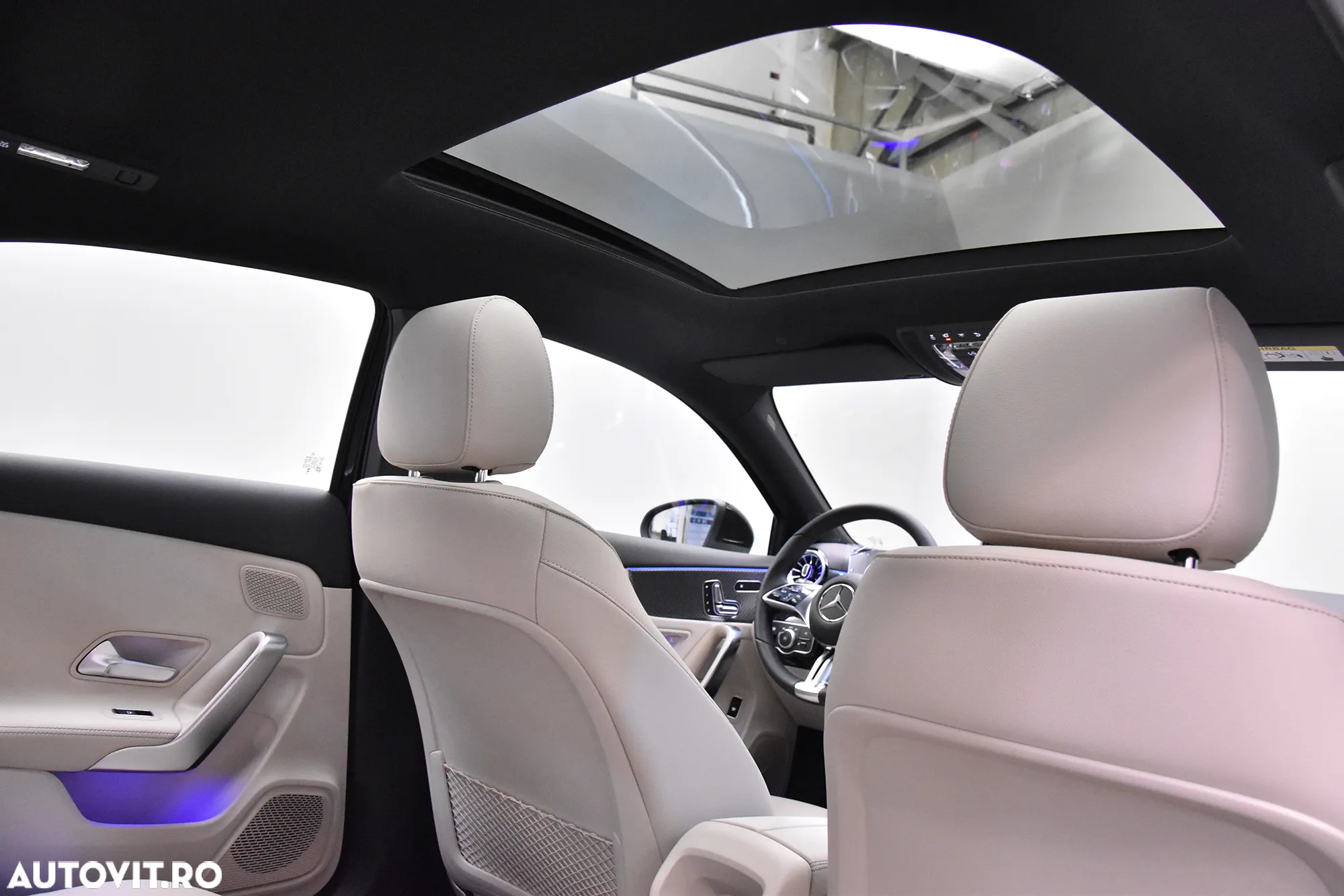 Mercedes-Benz A 200 MHEV 7G-DCT Sedan - 19