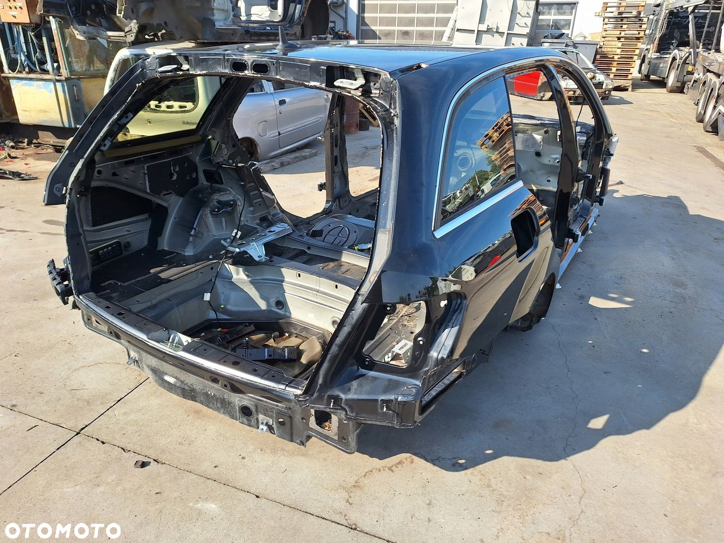 MERCEDES C-KLASA W204 204K S204 KOMBI T-MODEL 197 SŁUPEK PRÓG PRAWY - 3