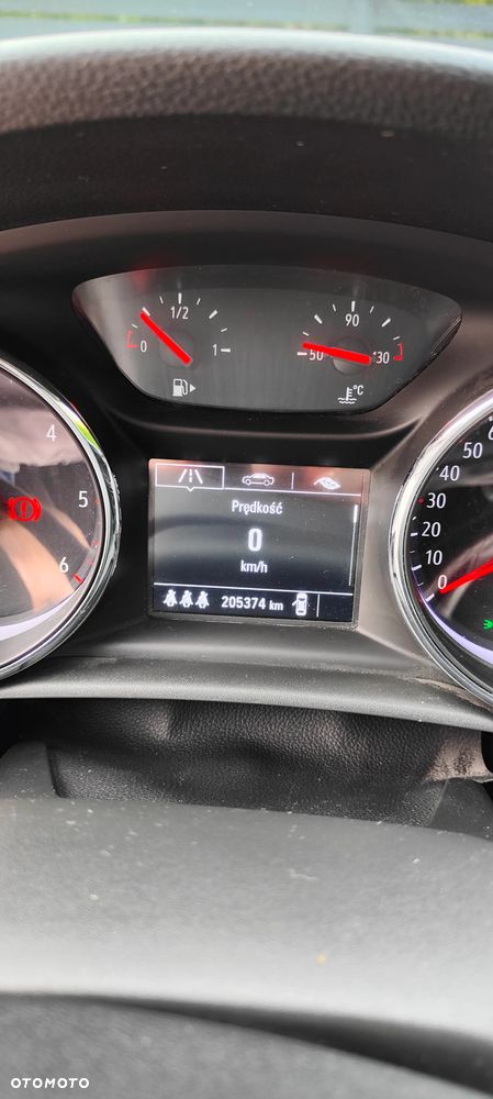 Opel Astra IV 1.6 CDTI Cosmo - 16