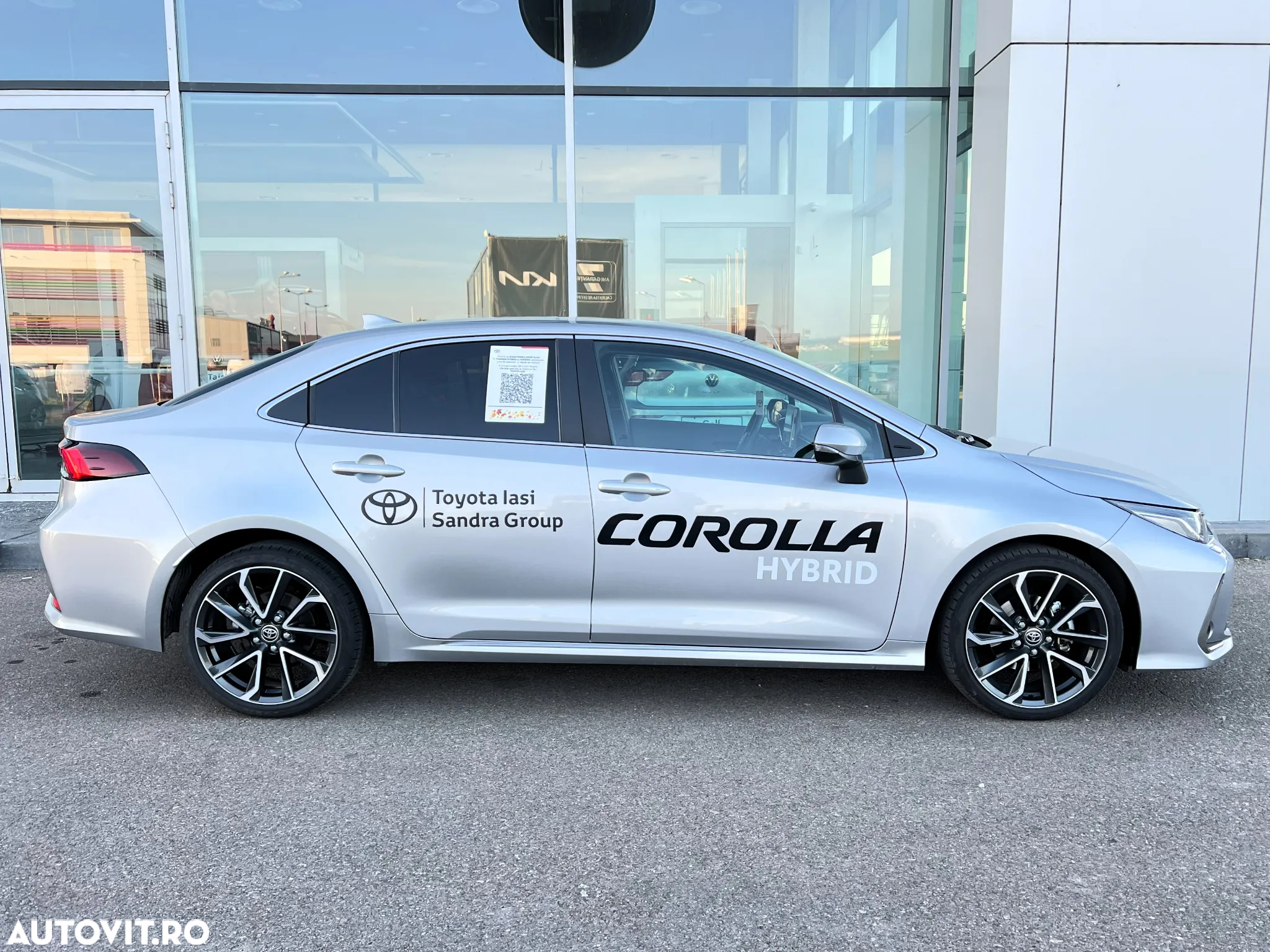 Toyota Corolla 1.8 HSD Exclusive - 11