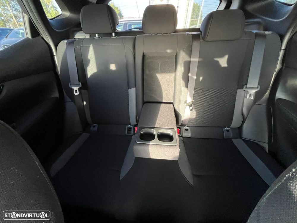 Nissan Qashqai 1.5 dCi ACENTA - 11
