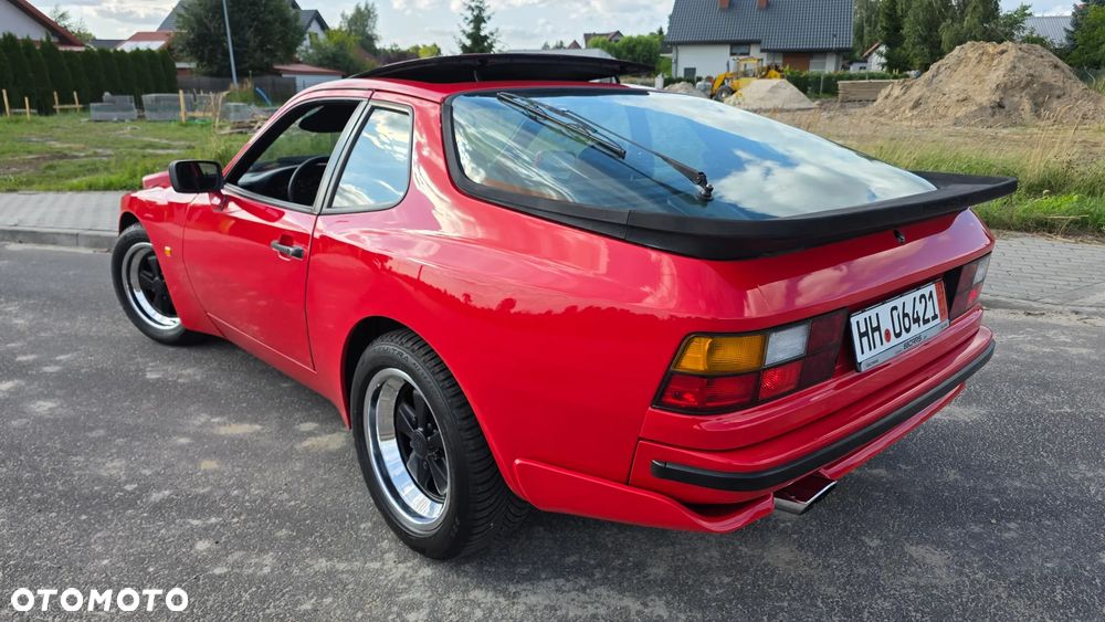 Porsche 944 - 9