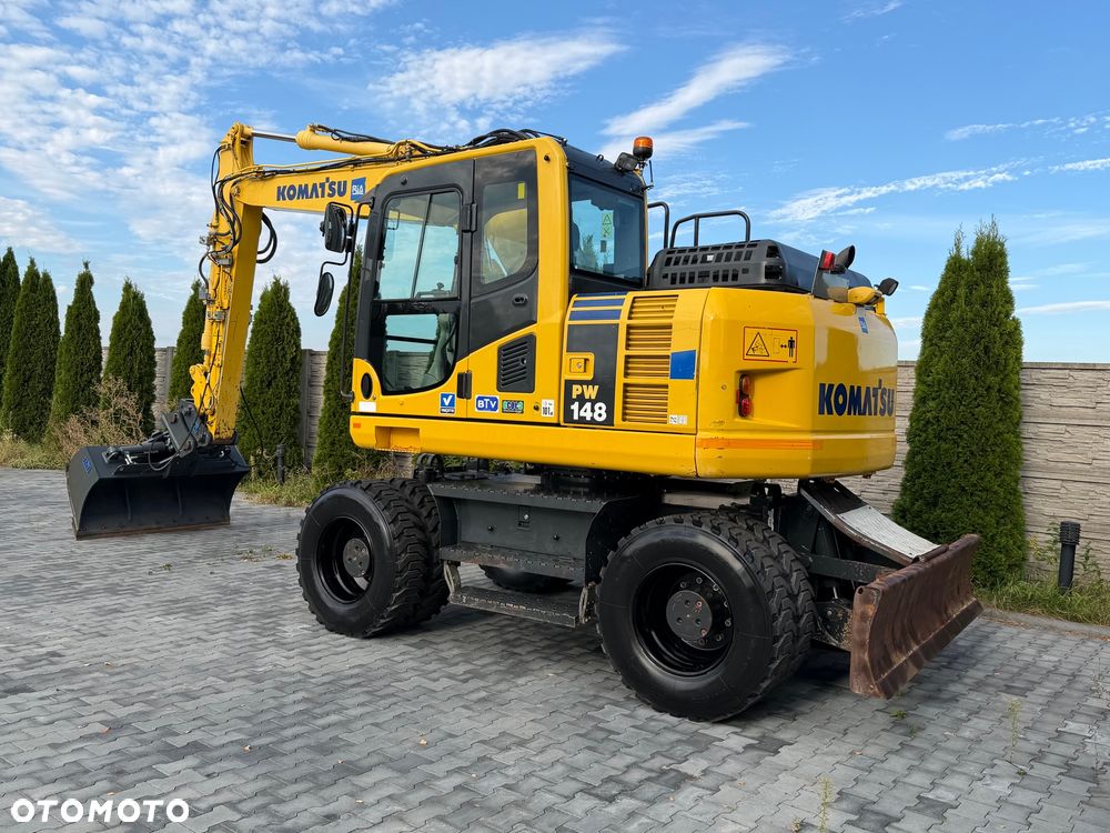 Komatsu /  PW 148-8 / - 9