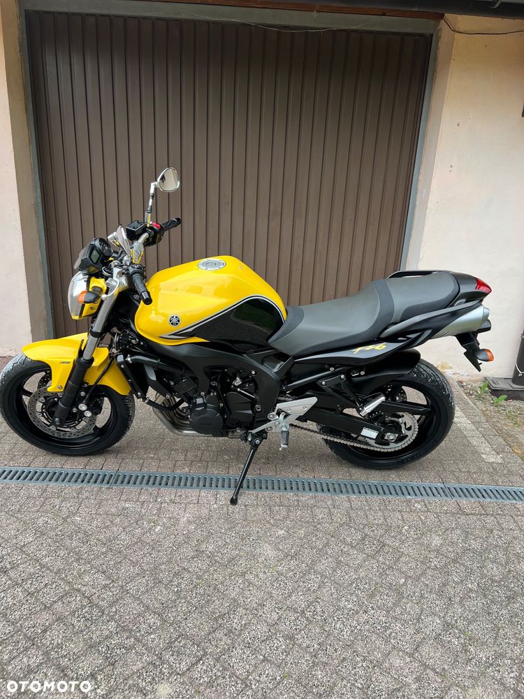 Yamaha FZ6 - 17