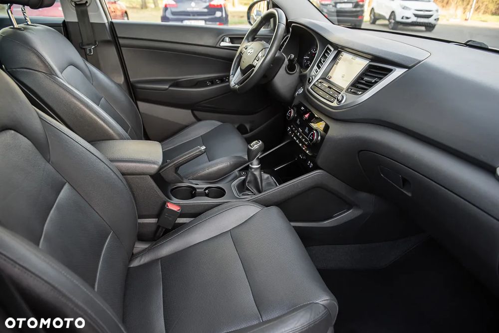 Hyundai Tucson 1.6 GDi 2WD Premium - 34