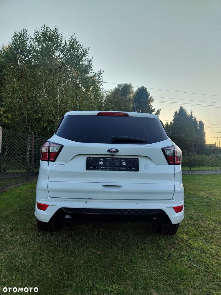 Ford Kuga 2.0 TDCi 4x4 ST-Line - 35