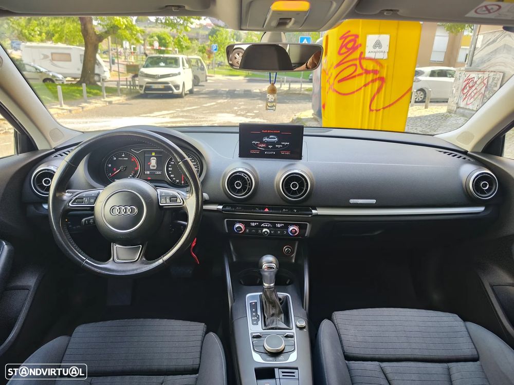 Audi A3 Sportback 2.0 TDI S-line S tronic 119g - 21