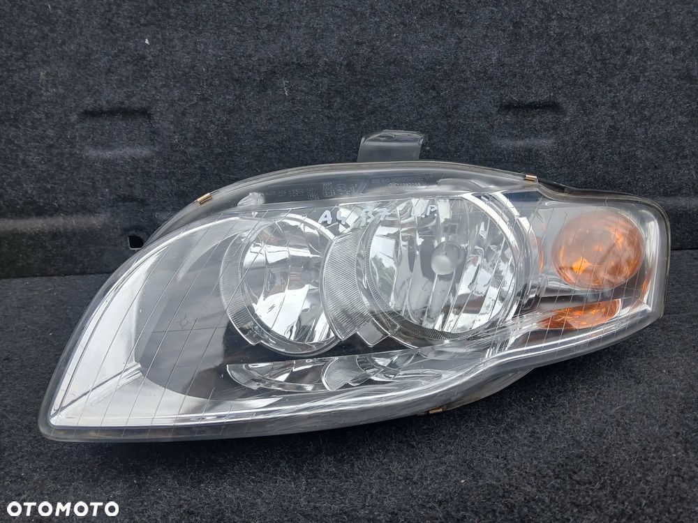 Audi A4 B7 lampa przednia lewa - 1