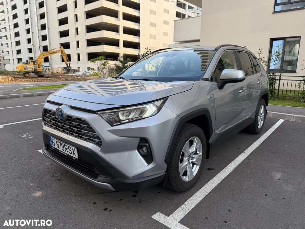 Toyota RAV4 - 4