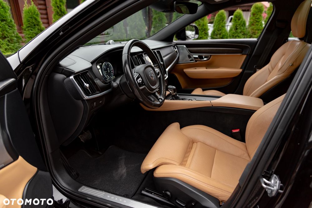 Volvo V90 Cross Country D5 AWD Geartronic Pro - 18