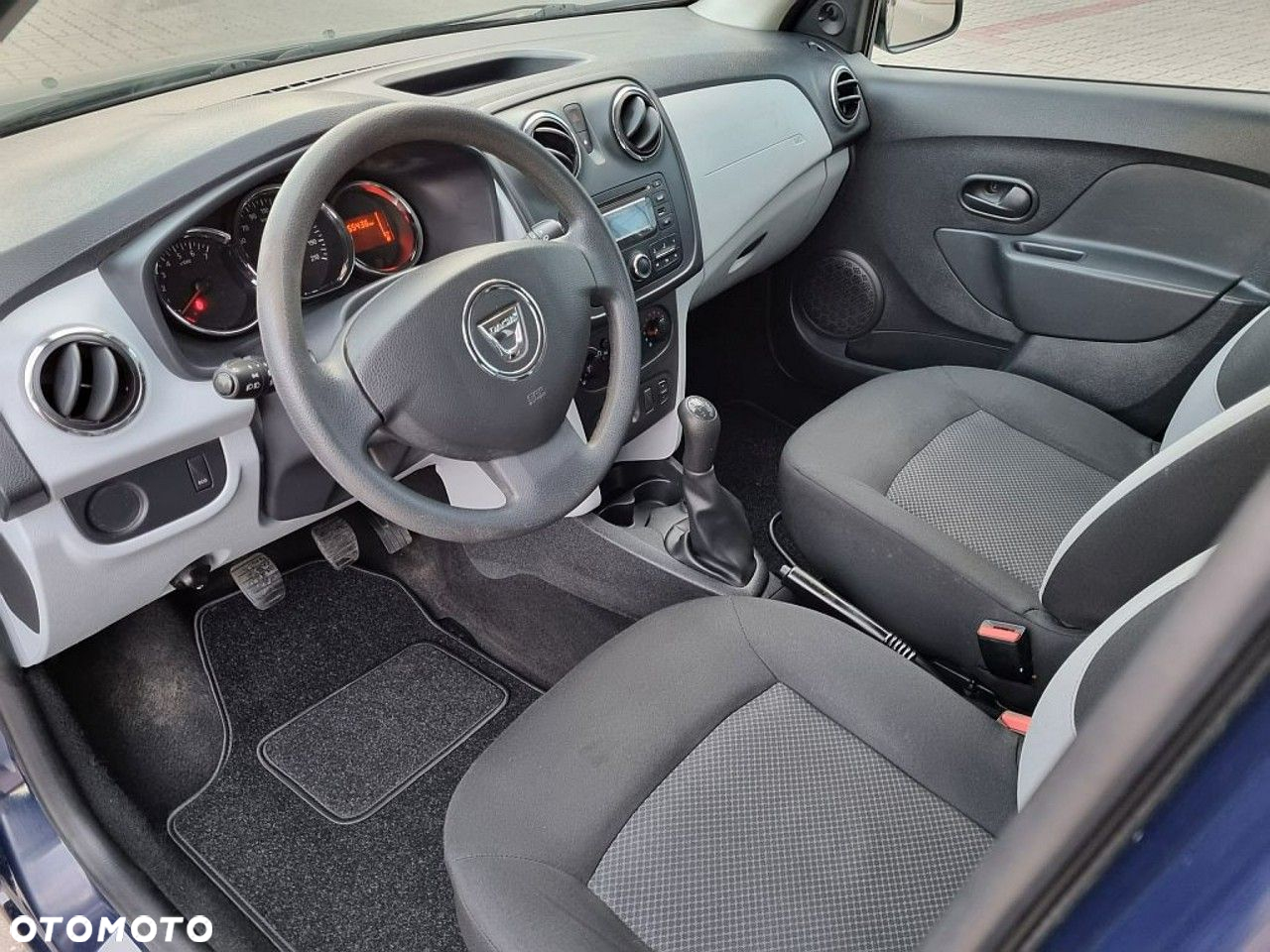 Dacia Sandero - 7