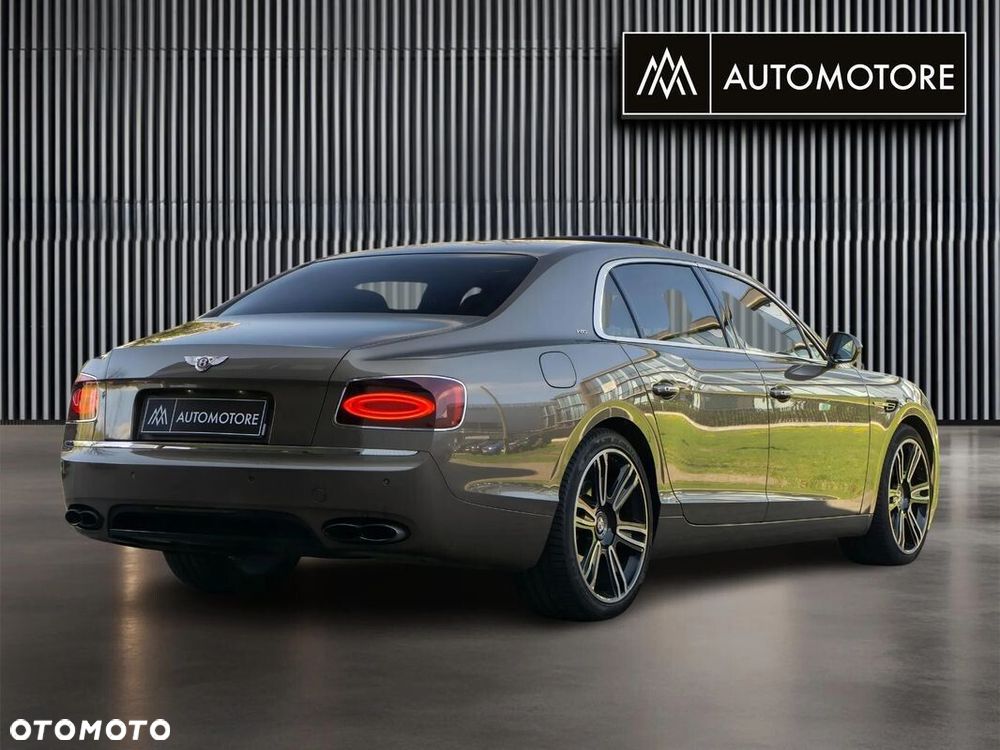 Bentley Flying Spur - 11