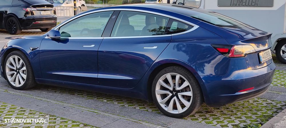 Tesla Model 3 Long-Range Dual Motor AWD - 1