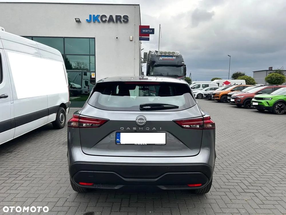 Nissan Qashqai 1.3 DIG-T mHEV N-Connecta Xtronic - 4